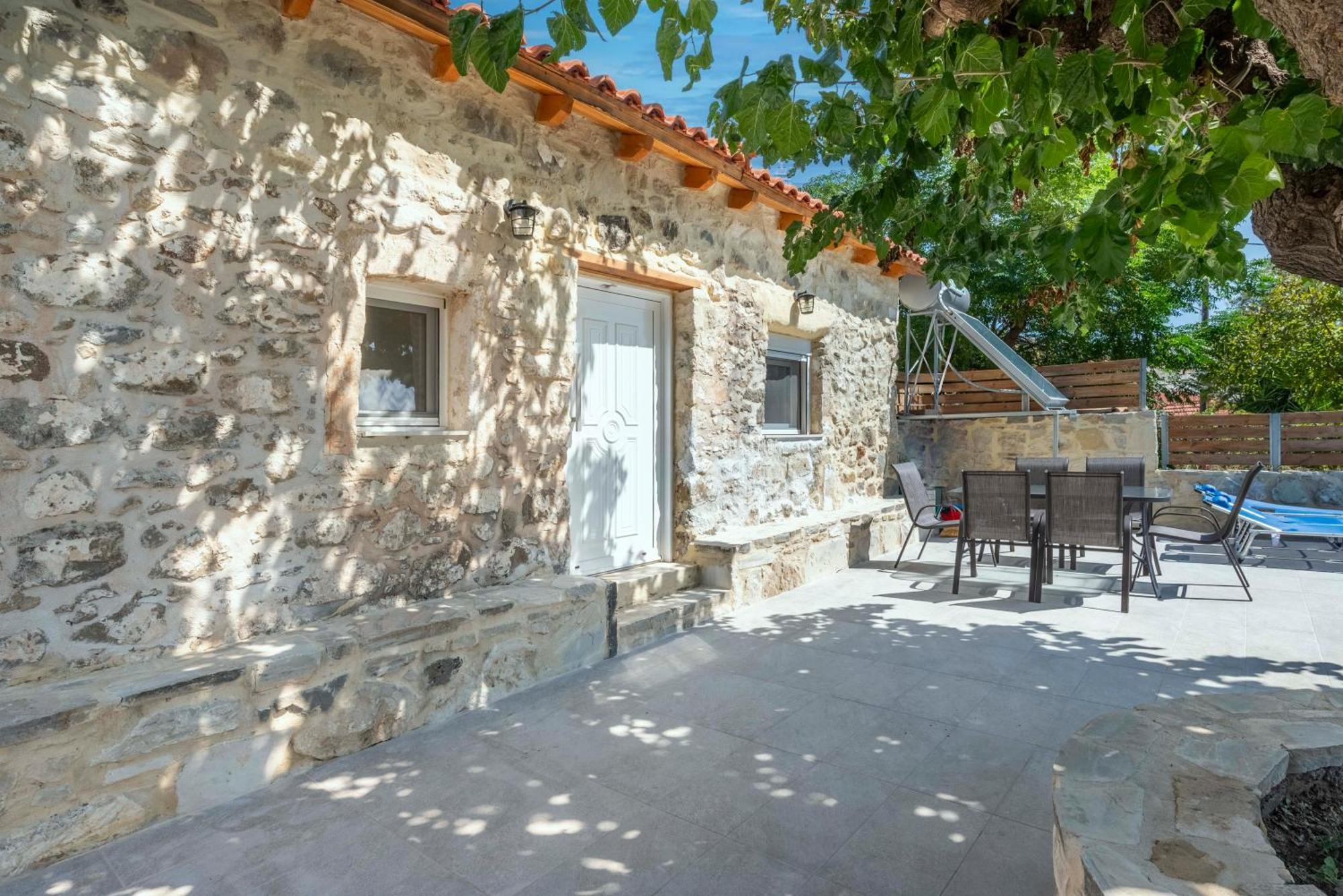 Holiday home Emilia *